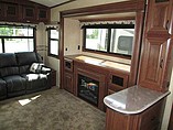 2015 Jayco Pinnacle Photo #8