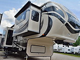 15 Jayco Pinnacle