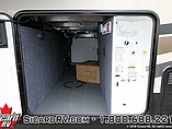 2015 Jayco Pinnacle Photo #4