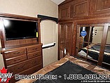 2015 Jayco Pinnacle Photo #28