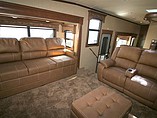 2015 Jayco Pinnacle Photo #6