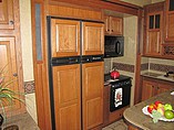 2013 Jayco Pinnacle Photo #9