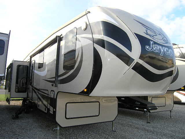 2015 Jayco Pinnacle Photo