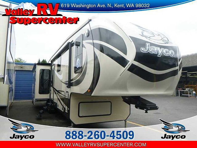 2015 Jayco Pinnacle Photo