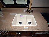 2016 Jayco Precept Photo #23
