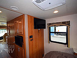 2016 Jayco Precept Photo #34