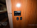 2016 Jayco Precept Photo #35