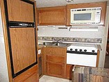 2001 Jayco Qwest Photo #17