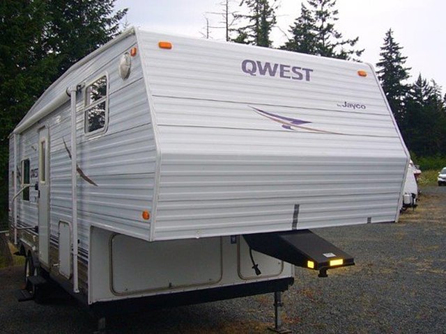 03 Jayco Qwest