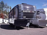 13 Jayco Seismic