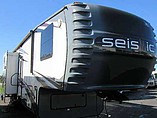 13 Jayco Seismic