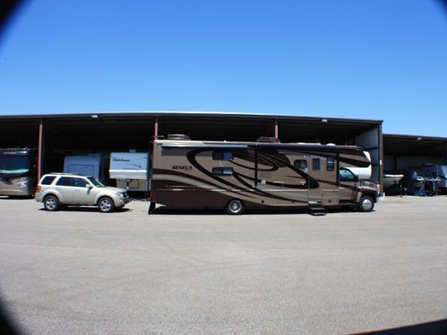 08 Jayco Seneca