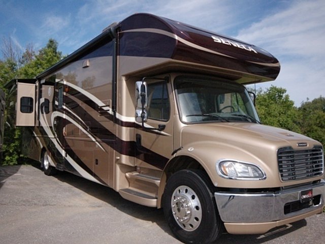 2015 Jayco Seneca Photo