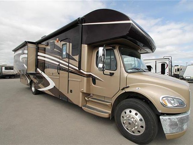 2015 Jayco Seneca Photo
