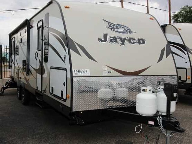 15 Jayco White Hawk Summit