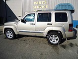 2010 Jeep Liberty Photo #2