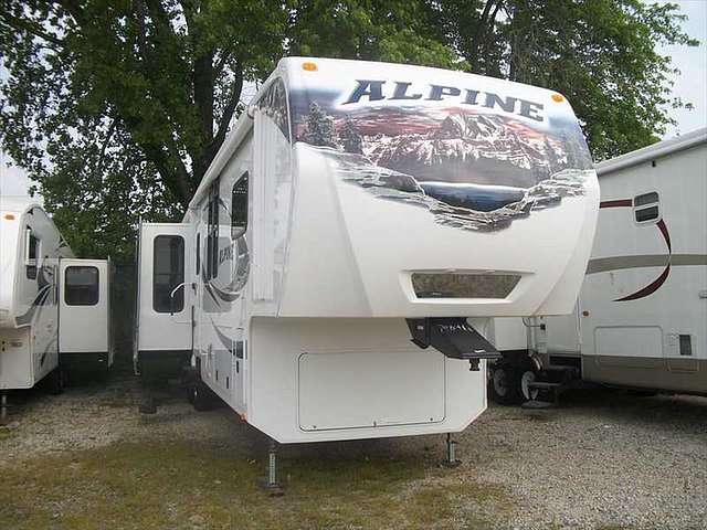 2011 Keystone Alpine Photo