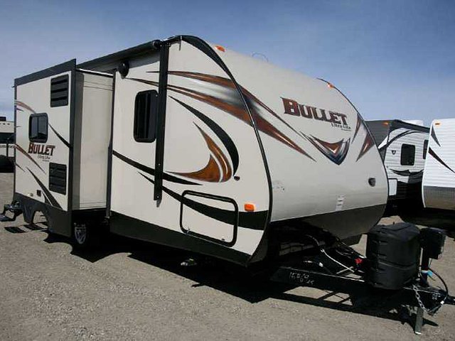 2015 Keystone Bullet Photo
