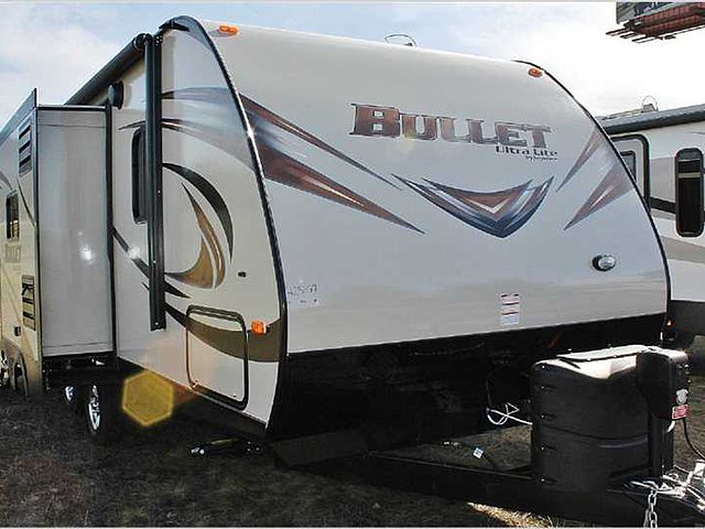 2015 Keystone Bullet Photo