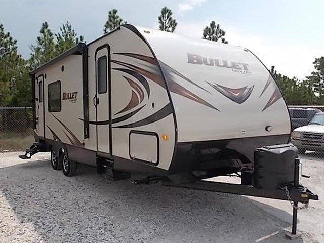 2015 Keystone Bullet Photo