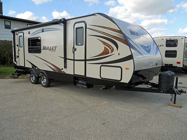 2015 Keystone Bullet Photo