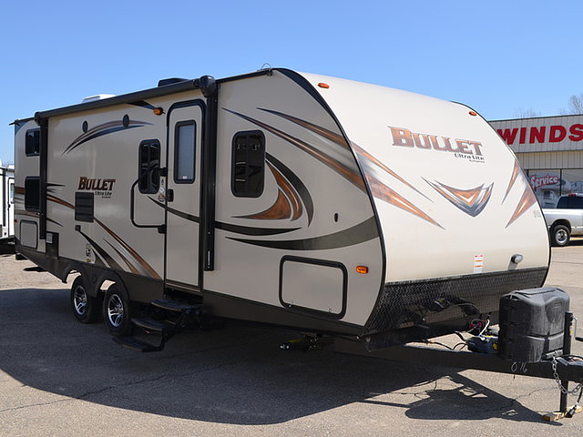 2015 Keystone Bullet Photo