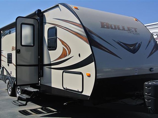 2015 Keystone Bullet Photo