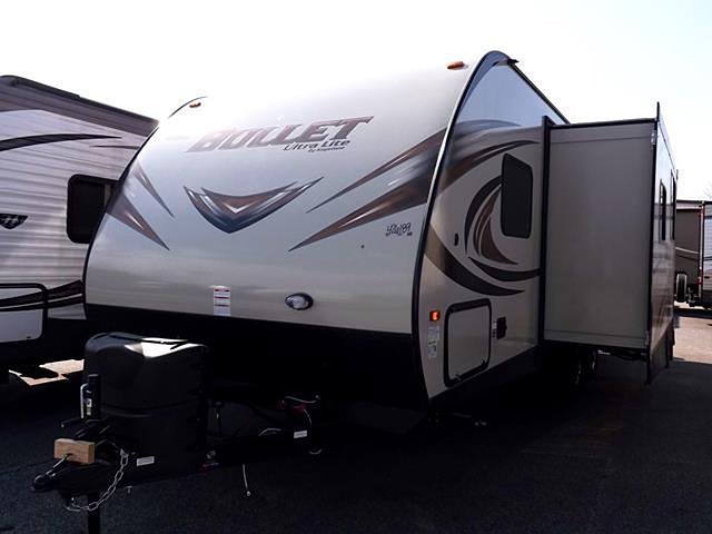 2015 Keystone Bullet Photo