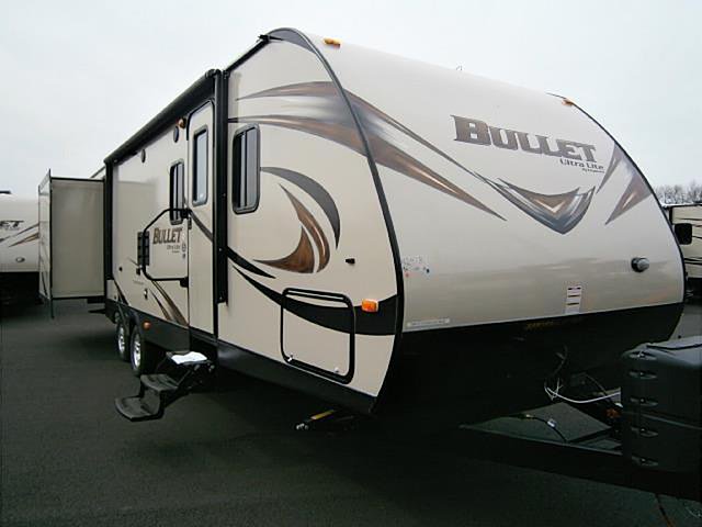 2015 Keystone Bullet Photo