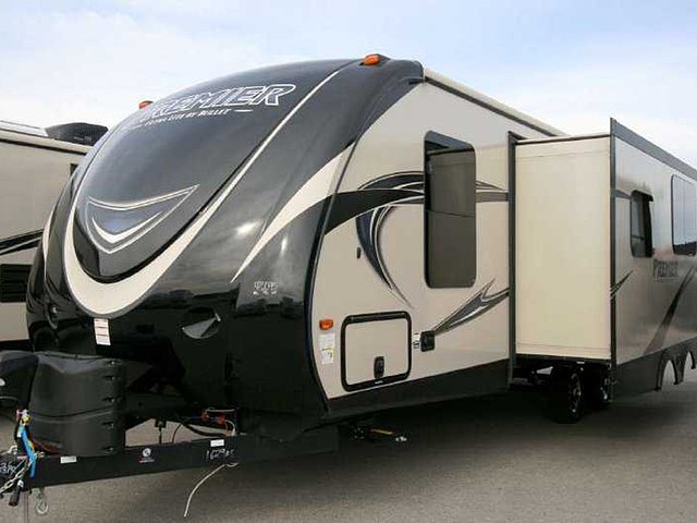 2016 Keystone Bullet Premier Photo