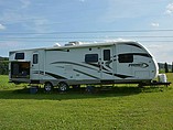 2011 Keystone Bullet Premier Photo #5