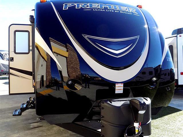2015 Keystone Bullet Premier Photo