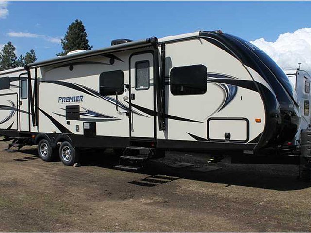 2015 Keystone Bullet Premier Photo