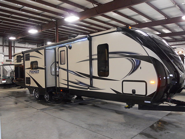 2016 Keystone Bullet Premier Photo