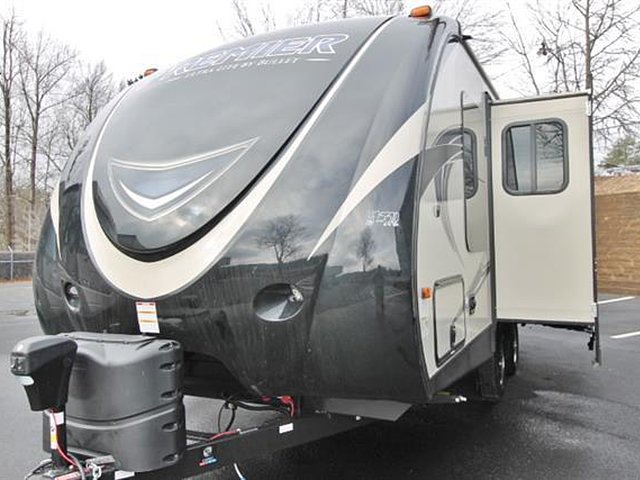 2015 Keystone Bullet Premier Photo