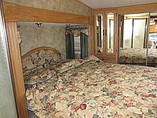 2006 Keystone Challenger Photo #8