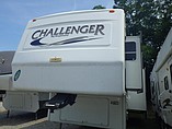 2005 Keystone Challenger Photo #2