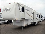 2007 Keystone Challenger Photo #2