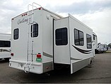 2007 Keystone Challenger Photo #4