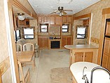 2007 Keystone Challenger Photo #6