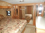 2007 Keystone Challenger Photo #14