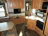 2011 Keystone Copper Canyon Photo #10