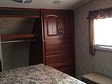 2011 Keystone Cougar Photo #10