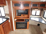 2012 Keystone Cougar Photo #11