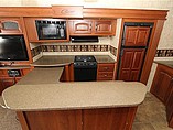 2011 Keystone Cougar Photo #10