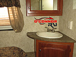 2010 Keystone Cougar Photo #15