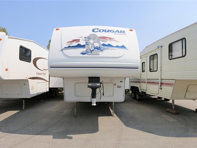 2004 Keystone Cougar Photo