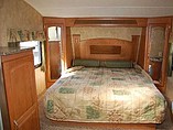 2009 Keystone Cougar Photo #11