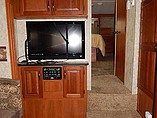 2011 Keystone Cougar Photo #8