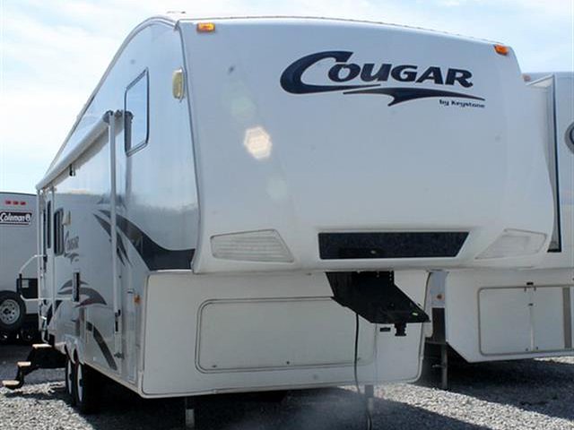 2006 Keystone Cougar Photo